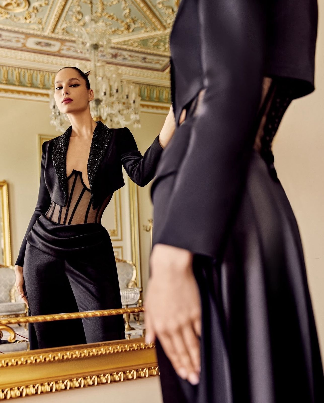 LOOK 012