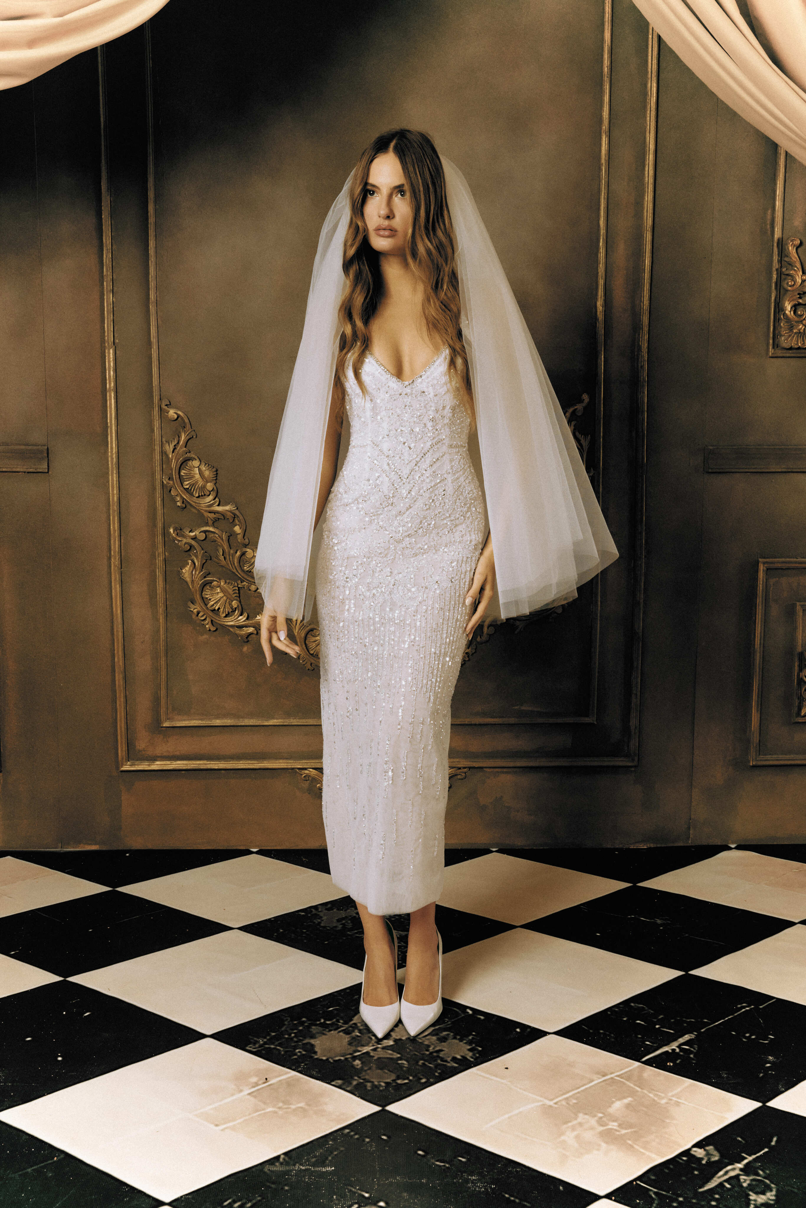 LOOK 019