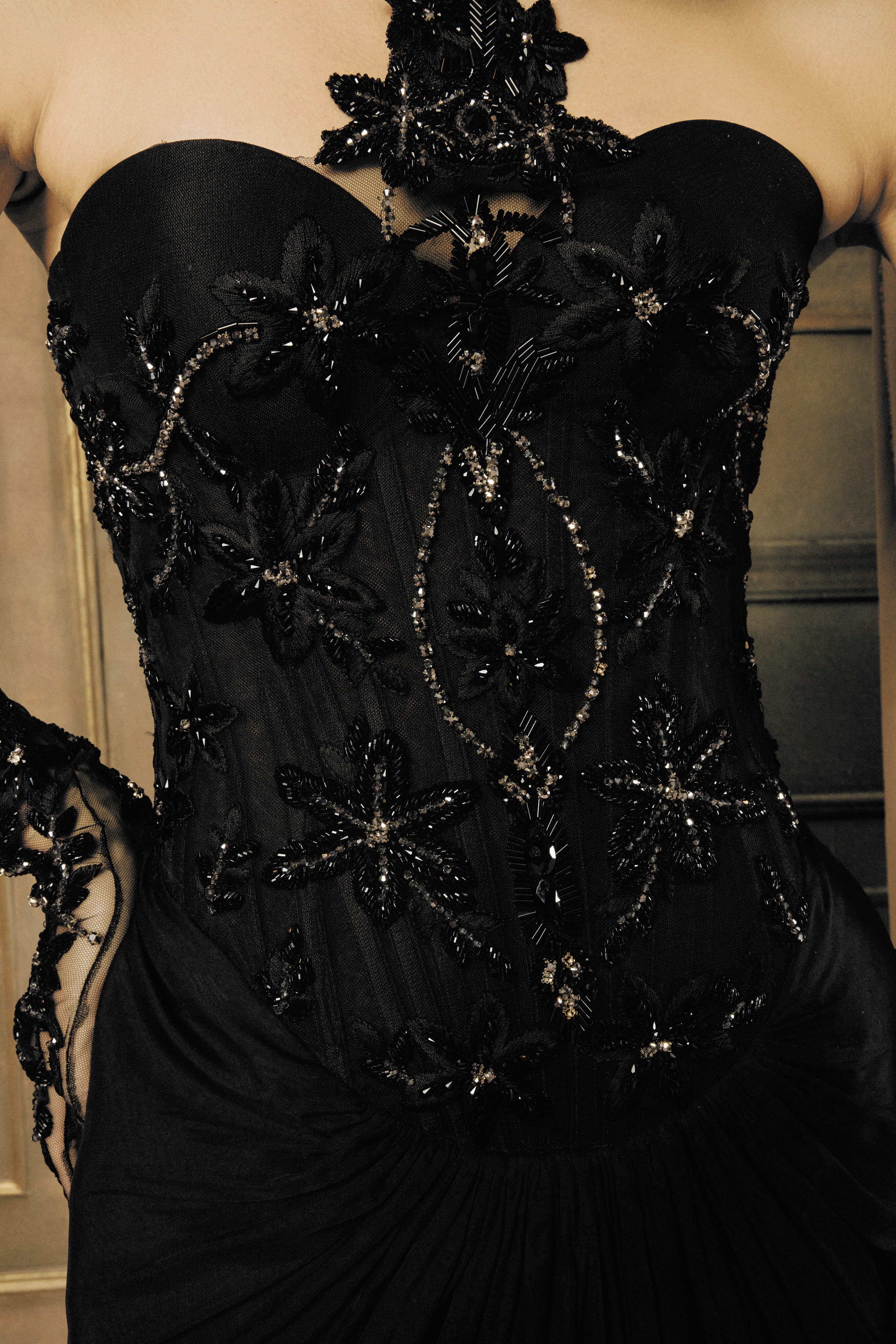 LOOK 018