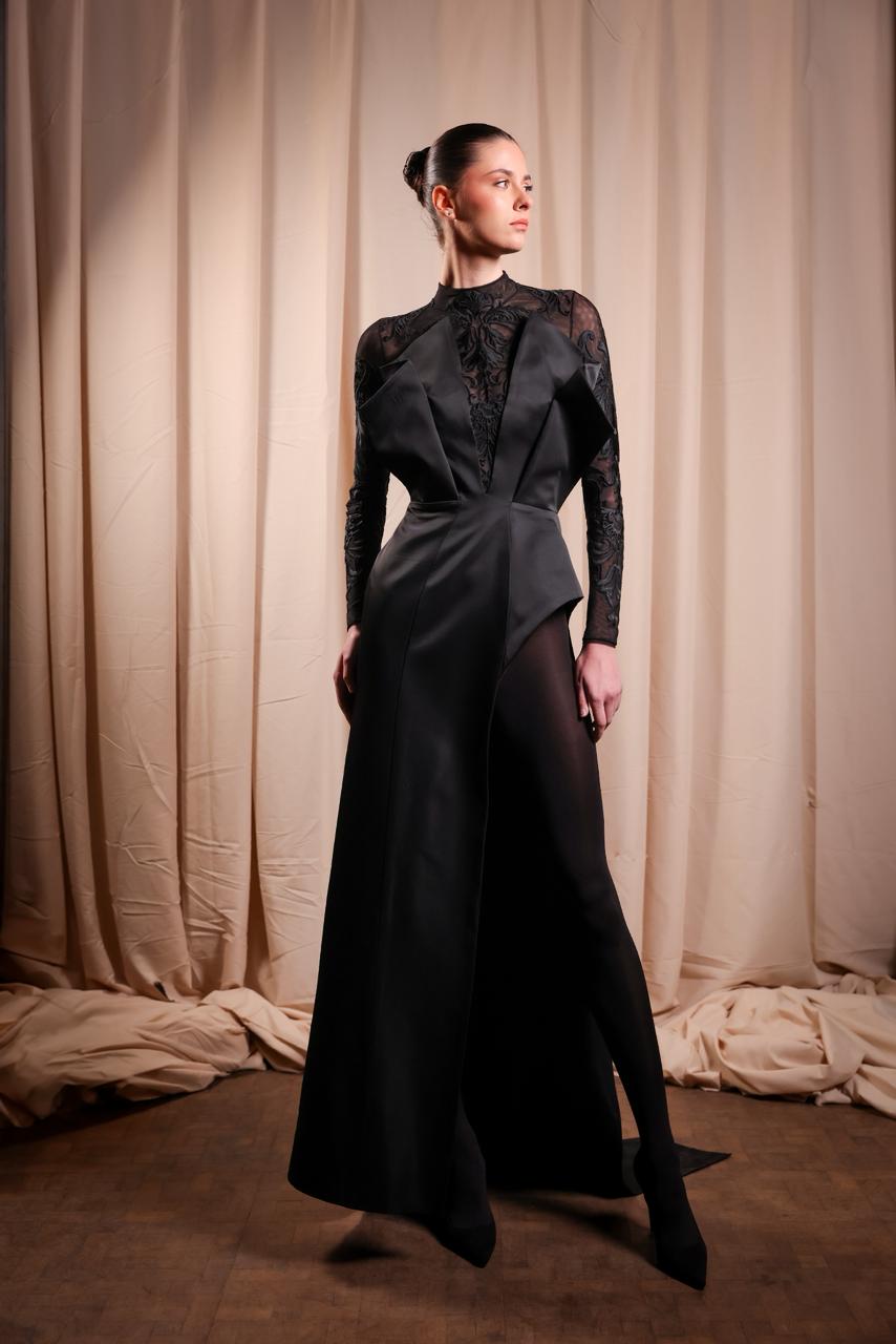 LOOK 011